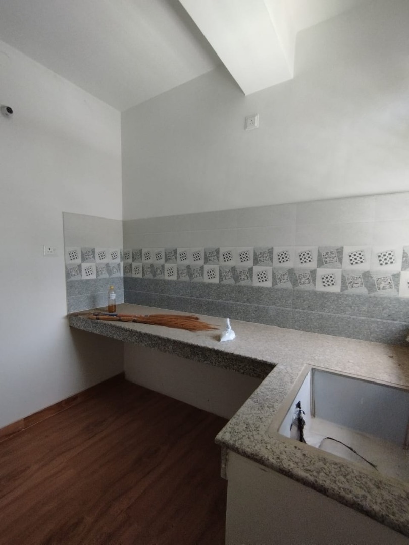 Unfurnished 3bhk in Patarkuchi Road, Pator Kuchi, Guwahati, Assam, India for Rent